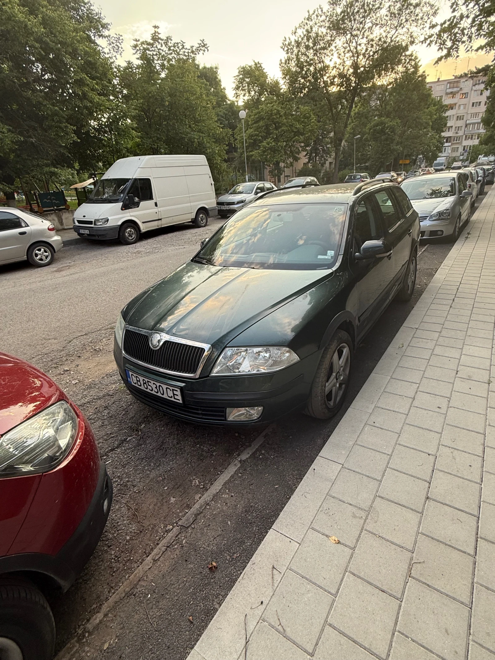 Skoda Octavia 1.9 tdi 4x4 - изображение 2
