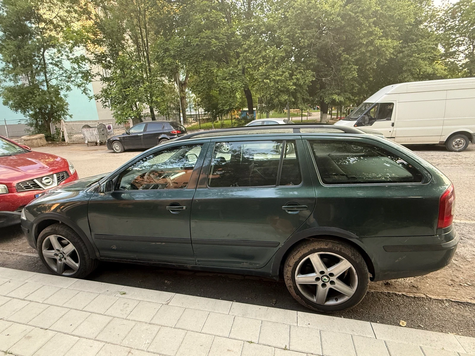 Skoda Octavia 1.9 tdi 4x4 - изображение 3