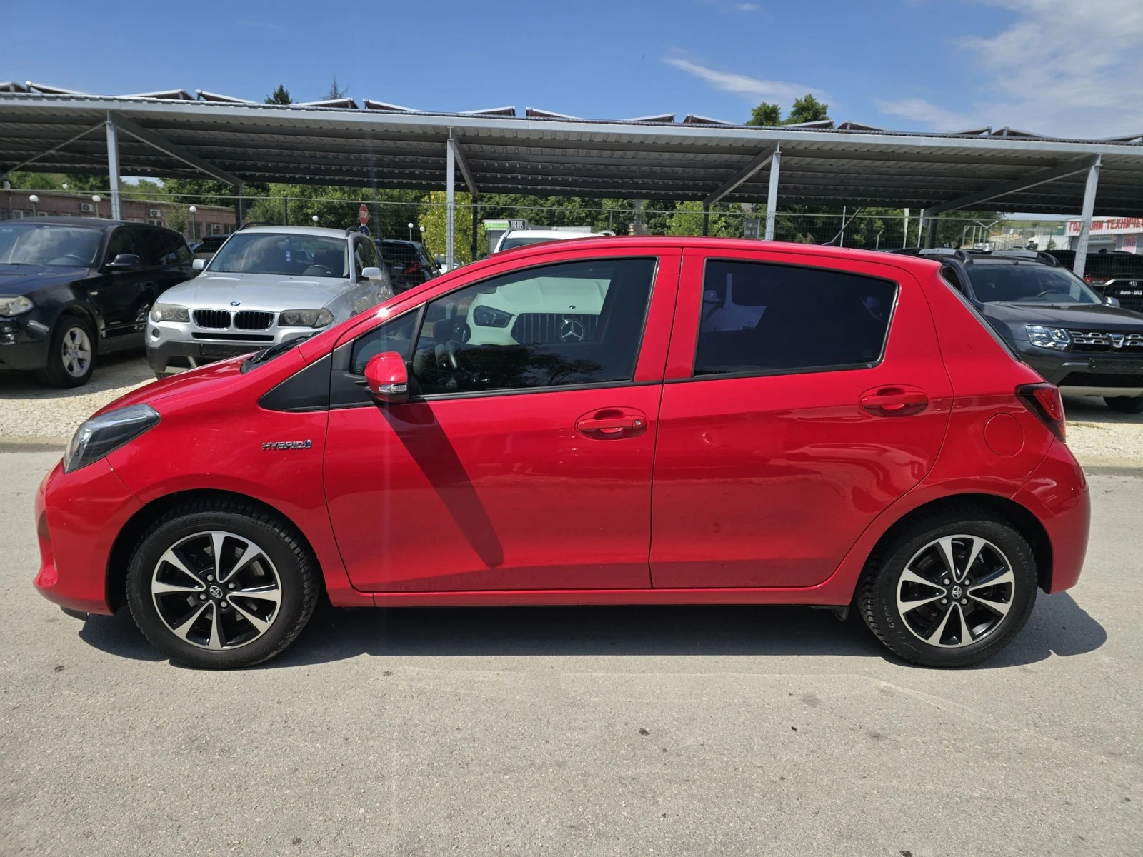 Toyota Yaris 1.5 73 к.с хибрид  - изображение 7