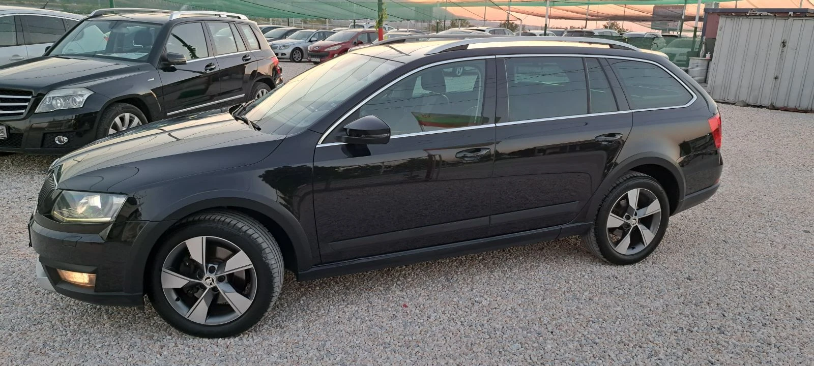 Skoda Octavia SCOUT 2.0 TDI 4x4 - изображение 4