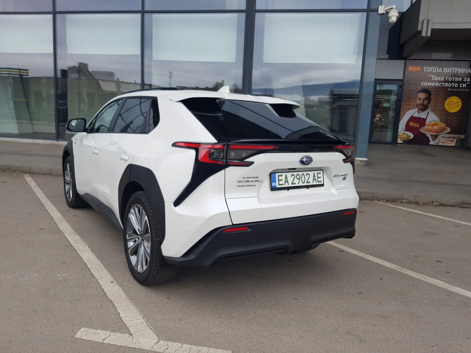 Subaru Solterra PREMIUM AWD  | Mobile.bg   8