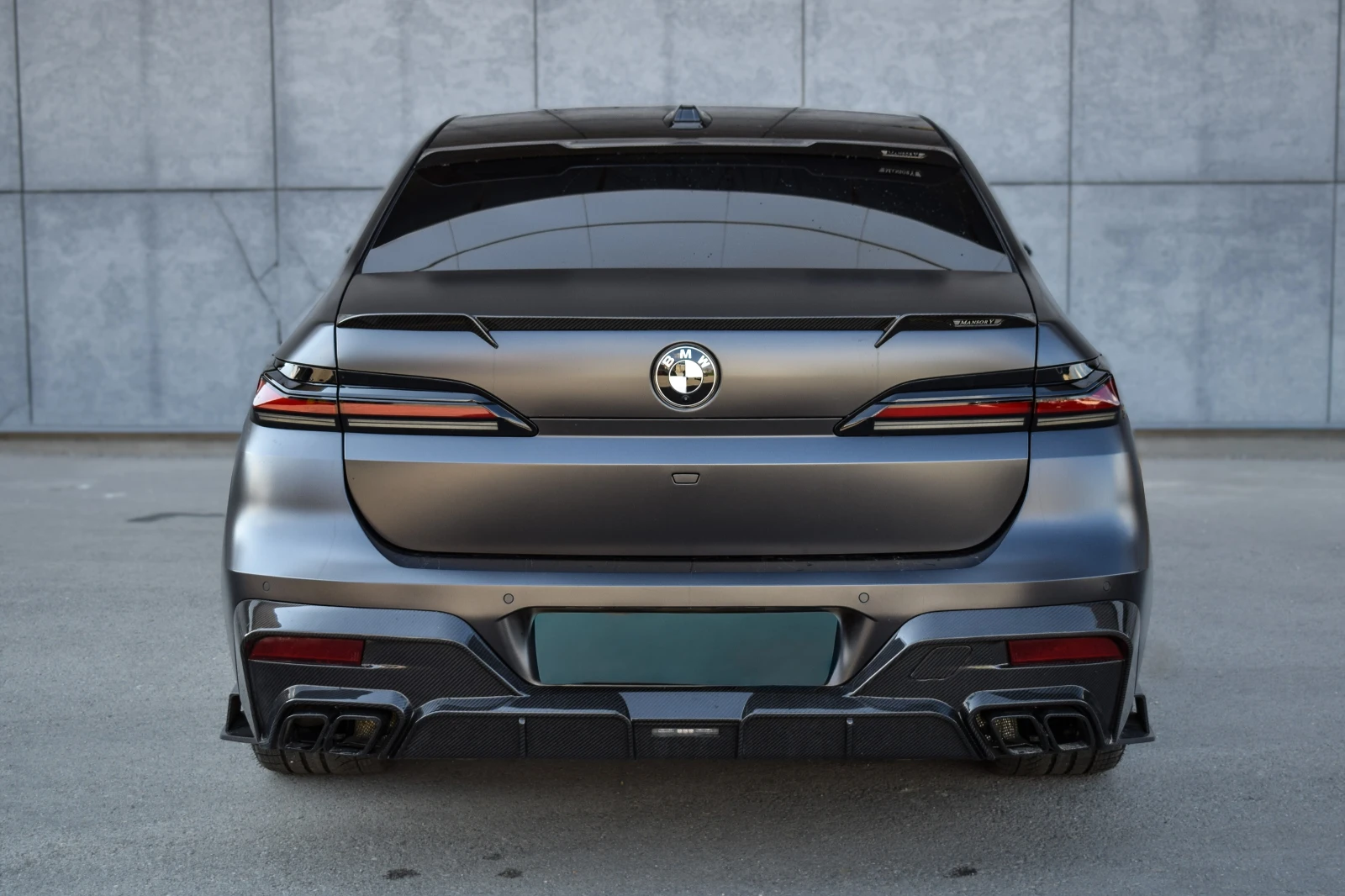 BMW 750 Mansory, снимка 5 - Автомобили и джипове - 53003609