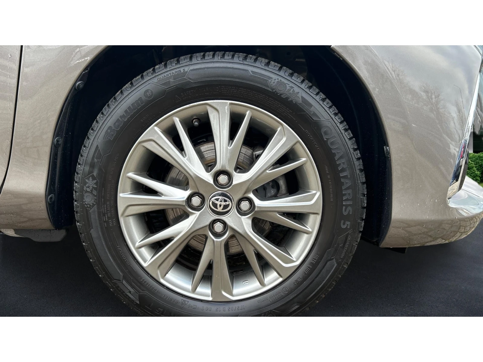 Toyota Yaris ������� ������ �� 230   | Mobile.bg � ����������� 16