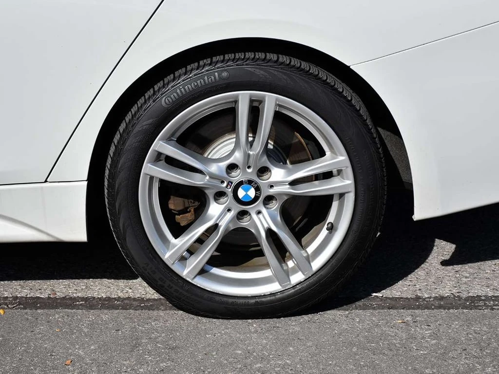 BMW 330 * xDrive SA * CARFAX * ЦЕНА ДО БГ - изображение 5