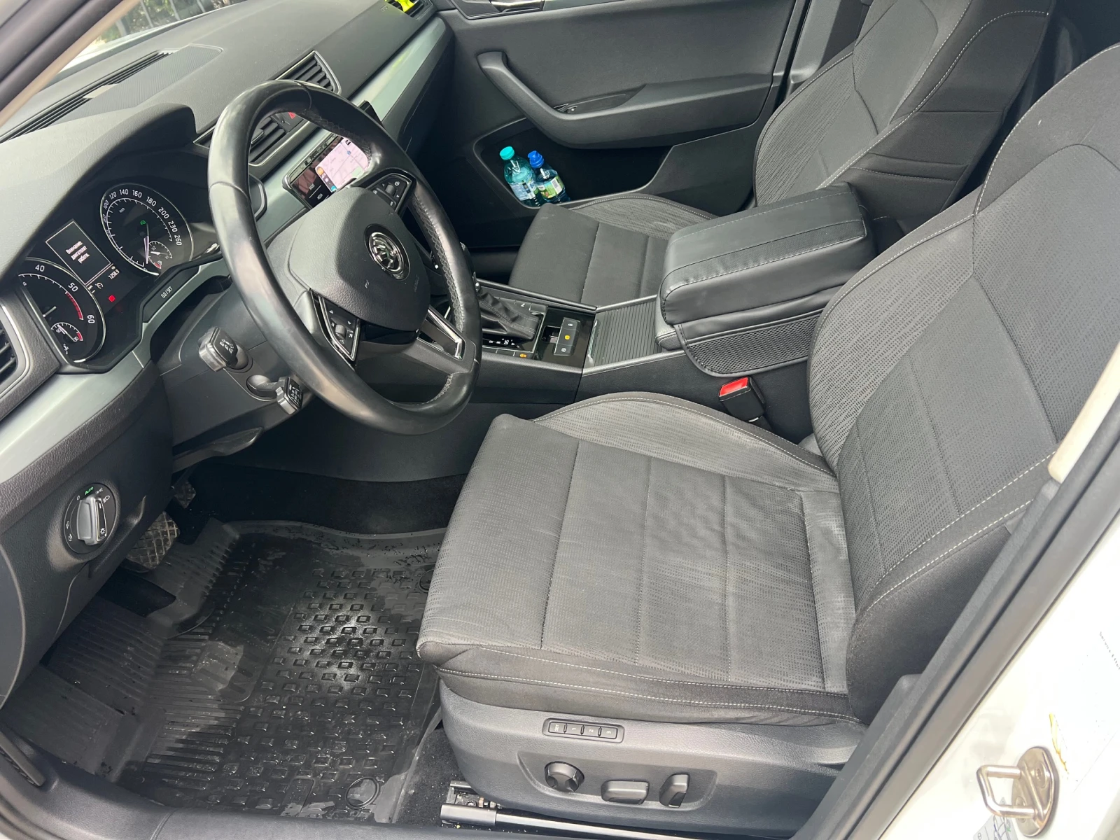 Skoda Superb, снимка 8 - Автомобили и джипове - 53667828