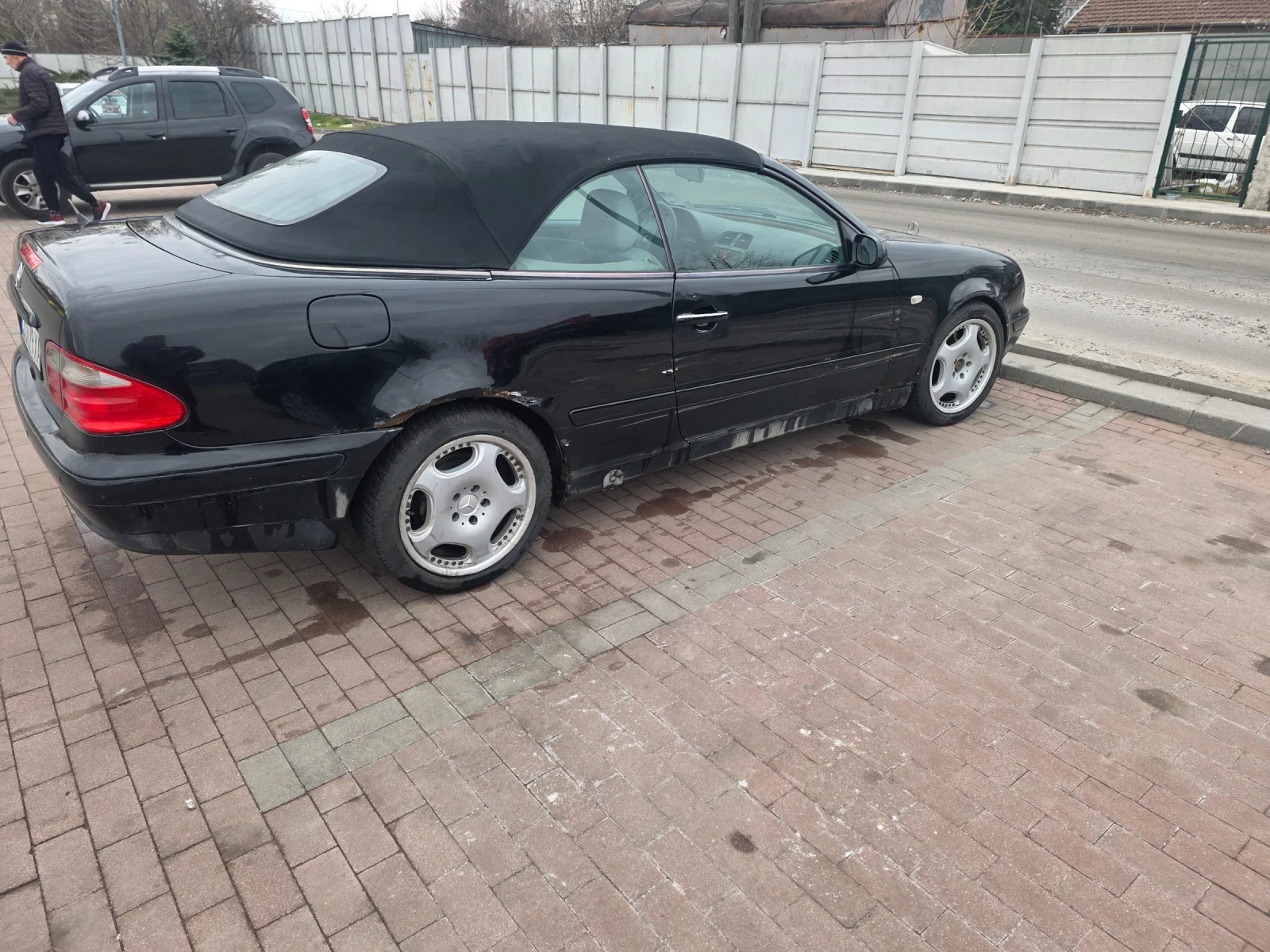 Mercedes-Benz CLK 320, снимка 3 - Автомобили и джипове - 53903840