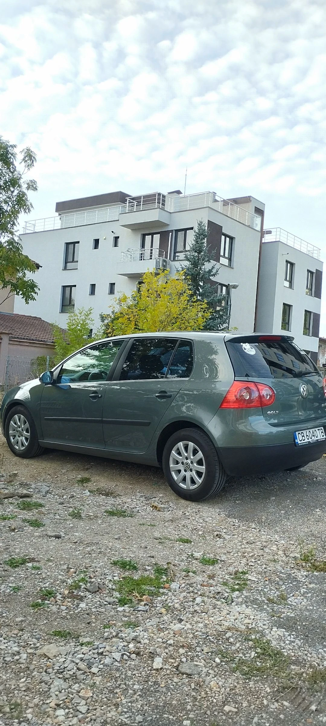 VW Golf 1.6Fsi 115 138000км релни | Auto.bg — изображение 1