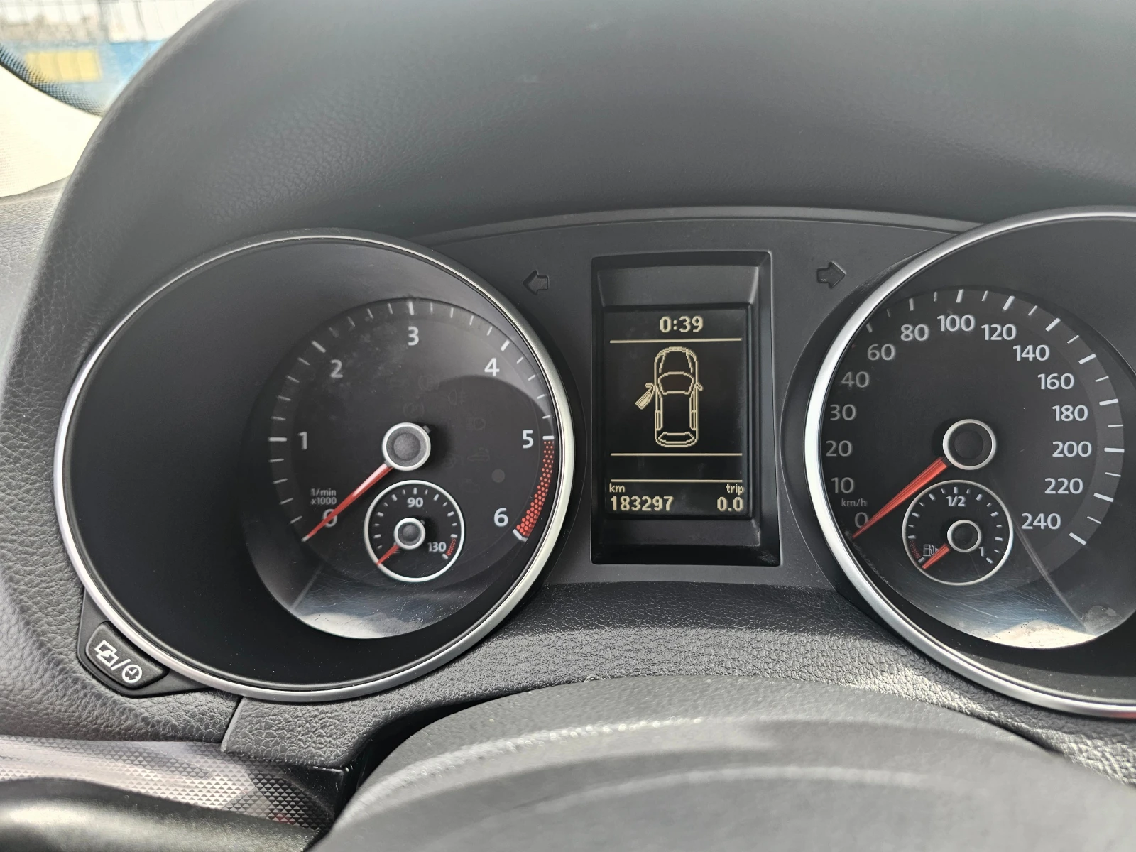 VW Golf 2.0tdi, снимка 14 - Автомобили и джипове - 54217899