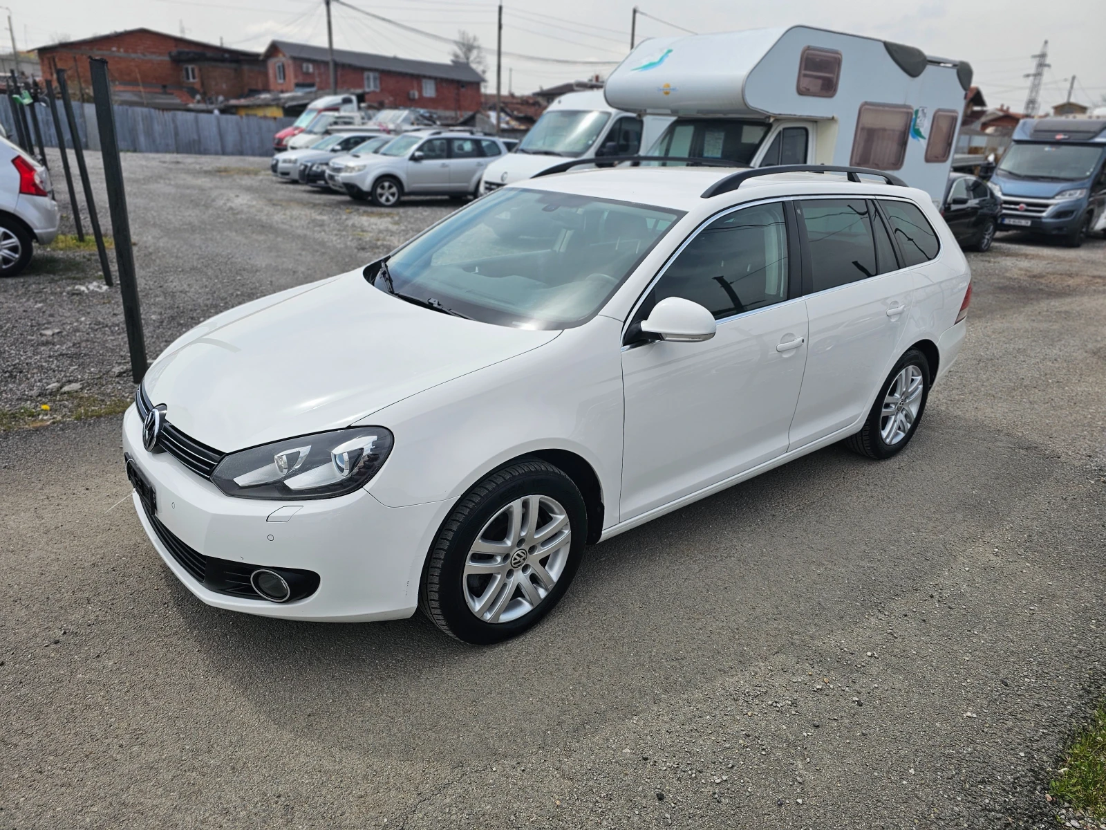 VW Golf 2.0tdi, снимка 3 - Автомобили и джипове - 54217899