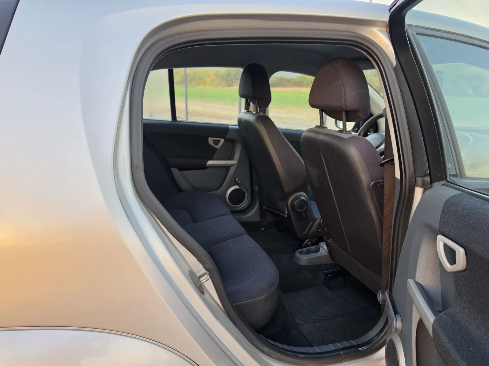 Smart Forfour 1.5 CDI 70 | Mobile.bg � ����������� 14