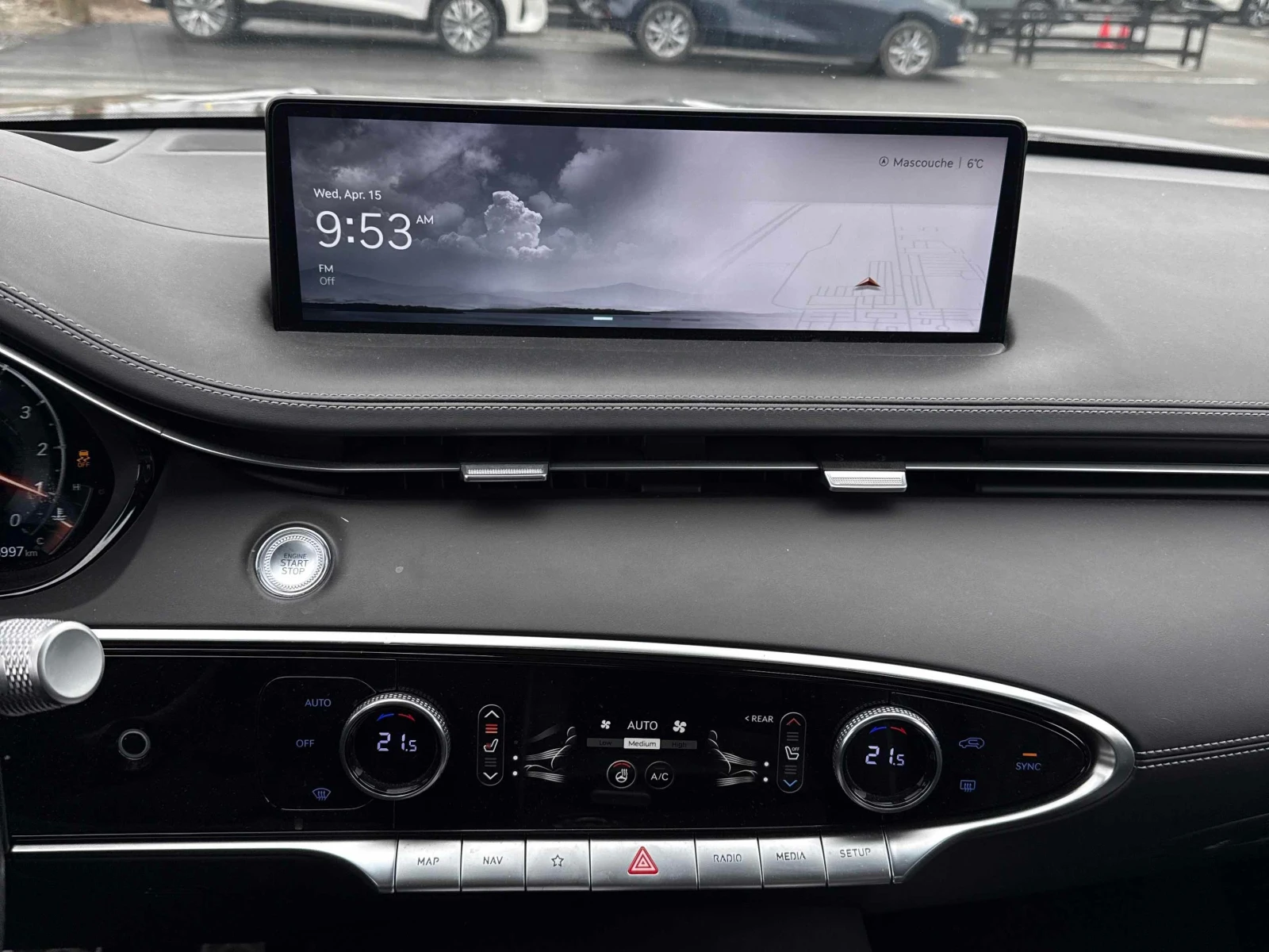 Genesis GV70 3.5T SPORT PLUS * HEAD UP * БЕЗ ИНЦИДЕНТИ * , снимка 10 - Автомобили и джипове - 54360317