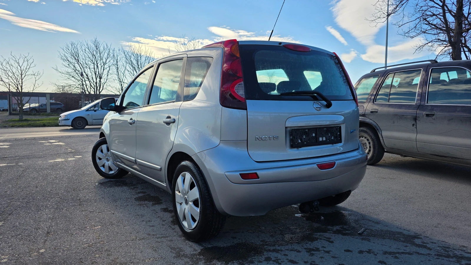 Nissan Note FACE LIFT/1.4i/88hp, снимка 5 - Автомобили и джипове - 54723139