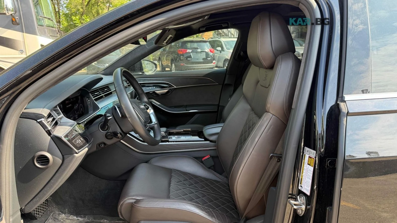 Audi A8 L * 55TFSI * Distronic * АвтоКредит * (ЦЕНА ДО БГ), снимка 9 - Автомобили и джипове - 54841165