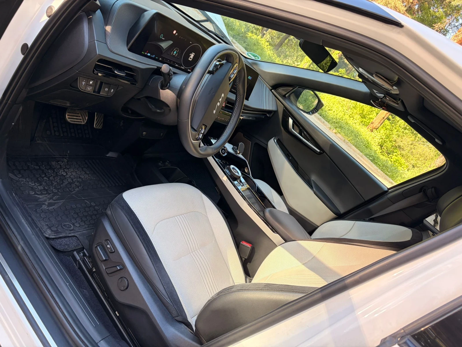 Kia EV6 EV6, снимка 8 - Автомобили и джипове - 54842348