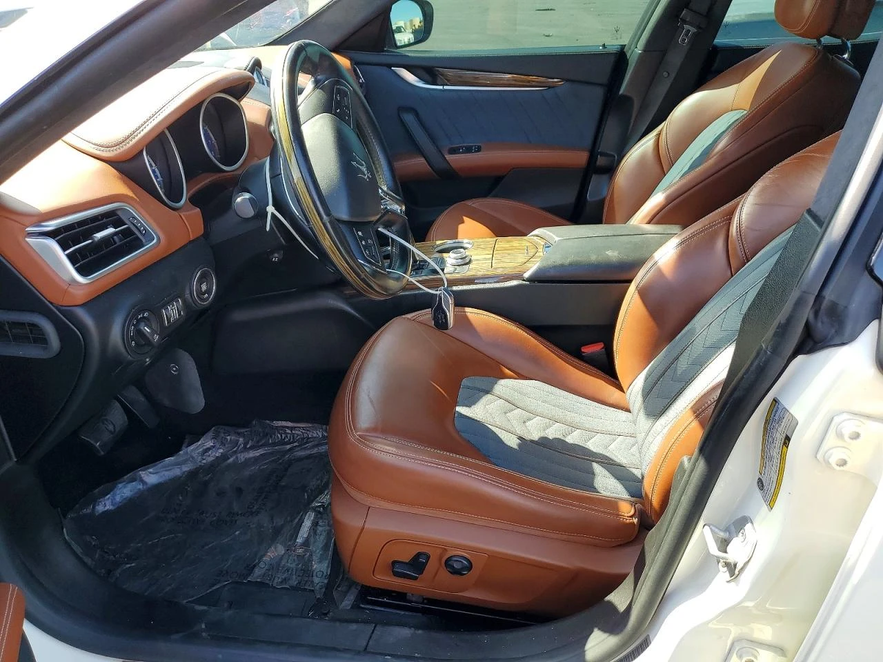 Maserati Ghibli 3.0l Luxury, снимка 7 - Автомобили и джипове - 54882227