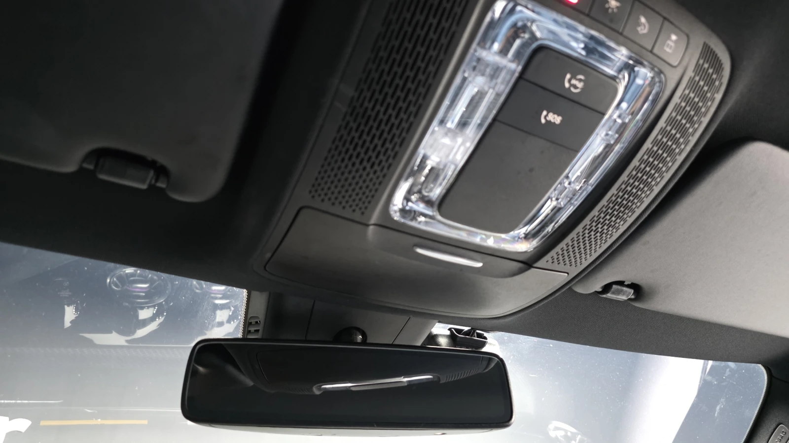 Mercedes-Benz A 220 2.0 W177 Sedan, снимка 14 - Автомобили и джипове - 54963915
