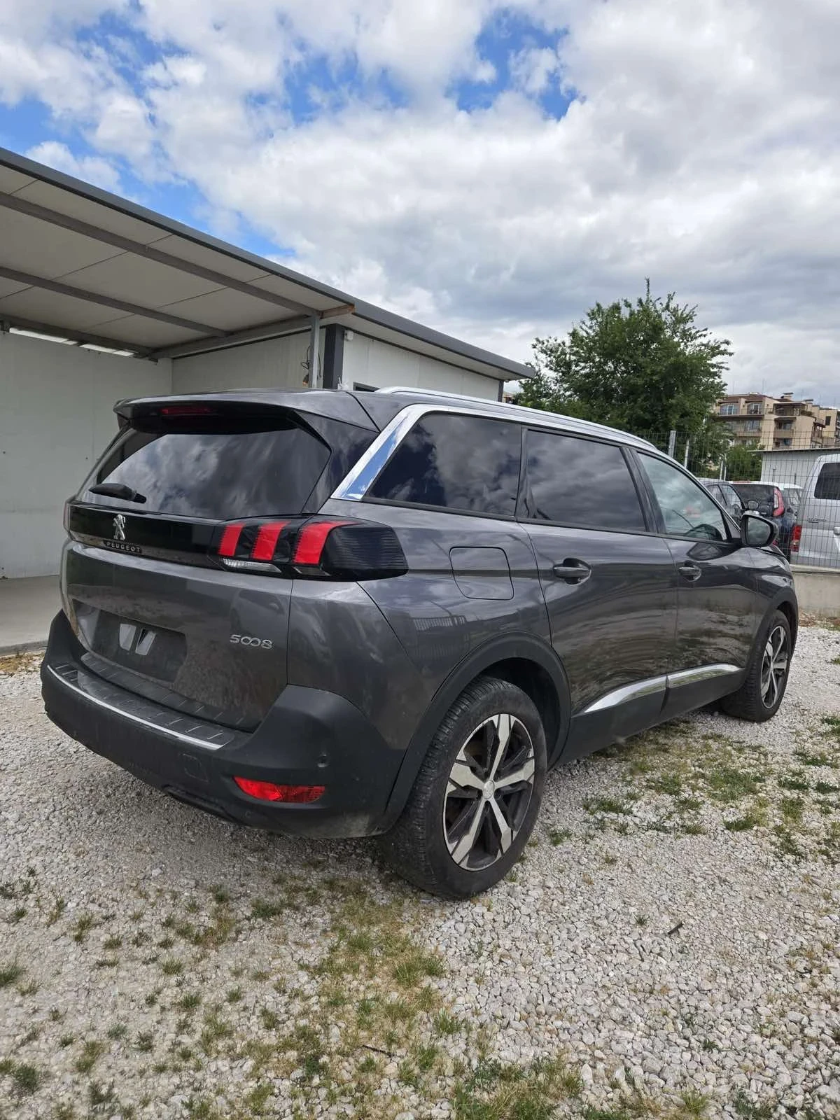 Peugeot 5008 1.2 PureTech Turbo , снимка 4 - Автомобили и джипове - 55086296