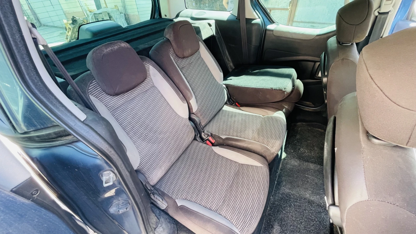Peugeot Partner tepee, снимка 17 - Автомобили и джипове - 55411741