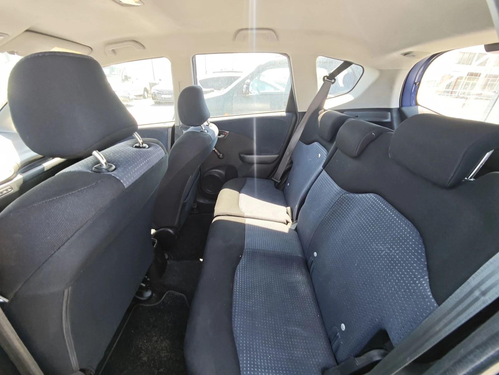 Honda Jazz 1.4i 100, снимка 10 - Автомобили и джипове - 55460111