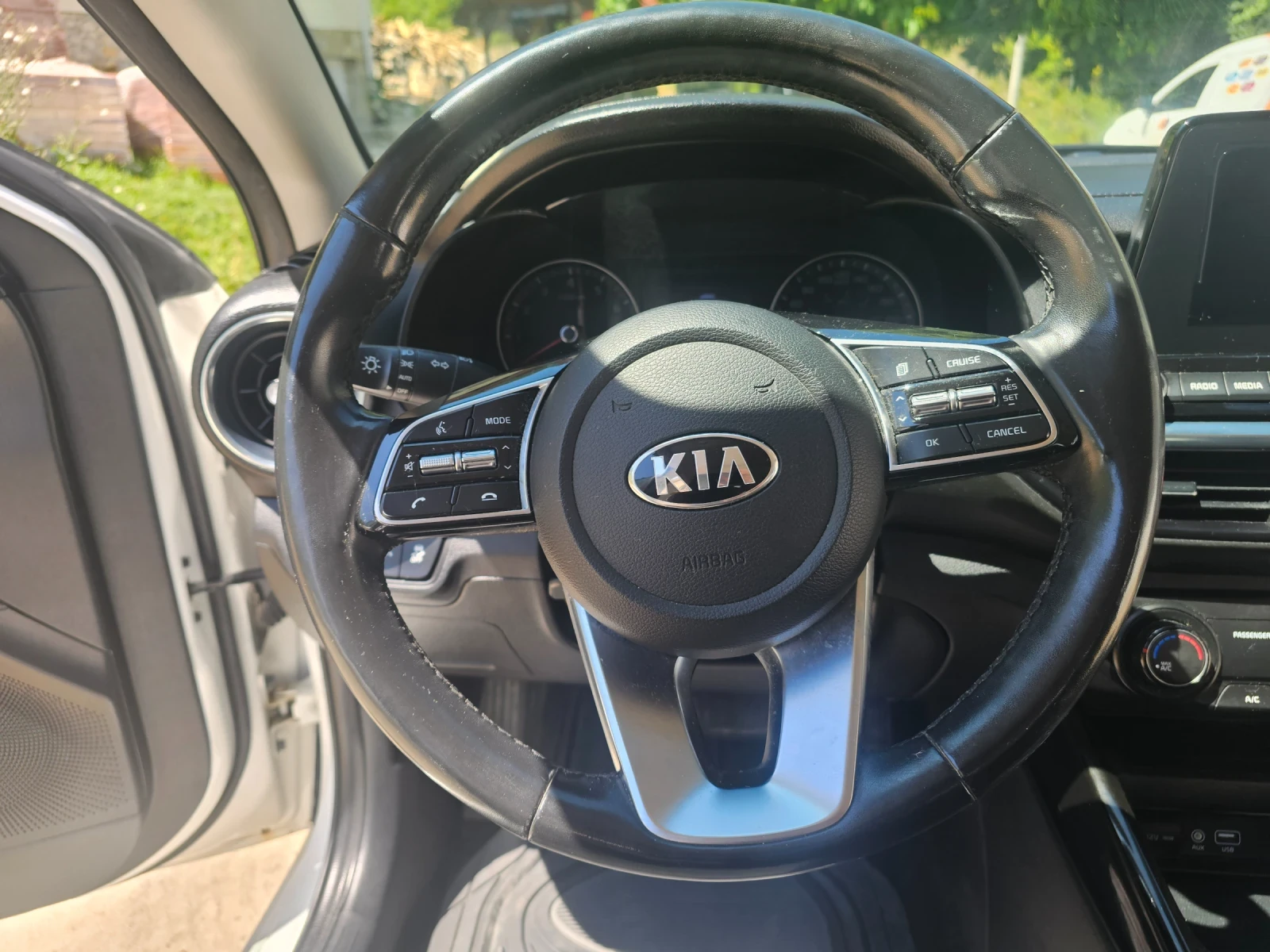 Kia Forte | Mobile.bg � ����������� 3