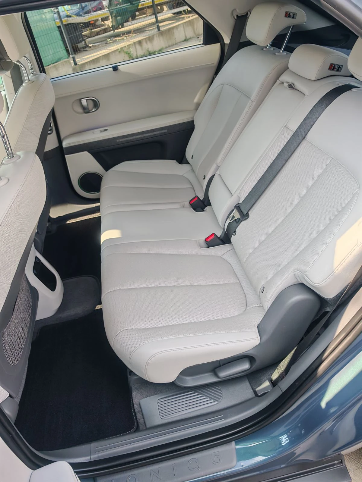 Hyundai Ioniq 5 72.6KWh/TECHNIQ/2022/100%/HEADUP/ | Mobile.bg � ����������� 9