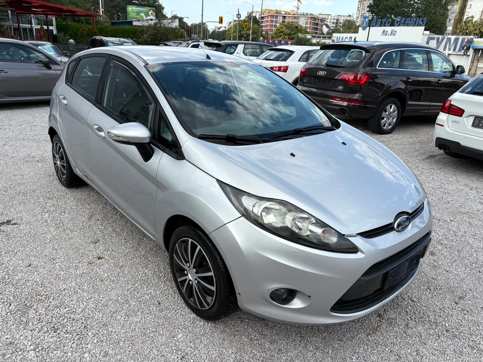 Dacia Sandero 1.2i газов инжекцион, снимка 3 - Автомобили и джипове - 55928967
