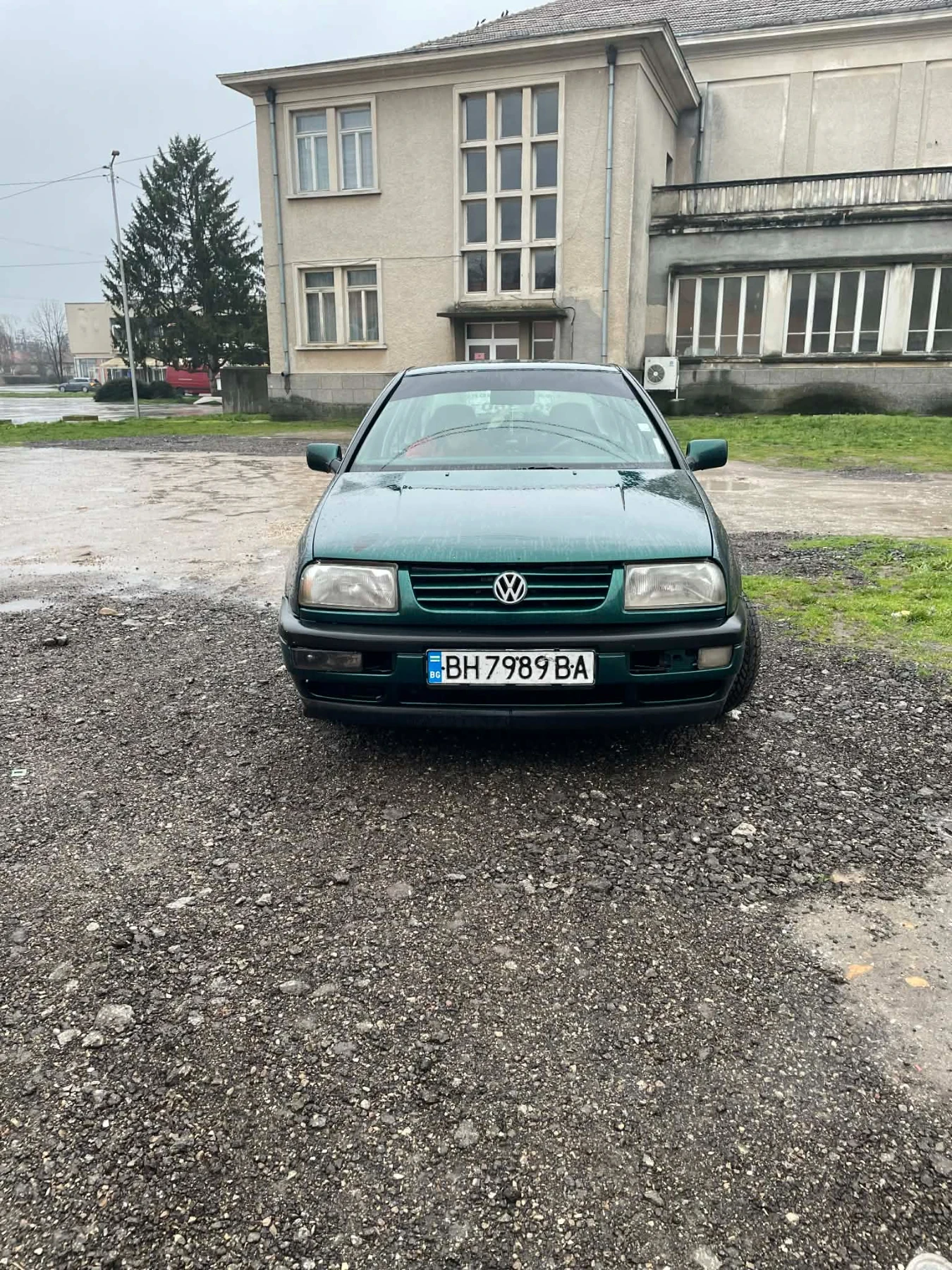 VW Vento 1900, снимка 6 - Автомобили и джипове - 56191524