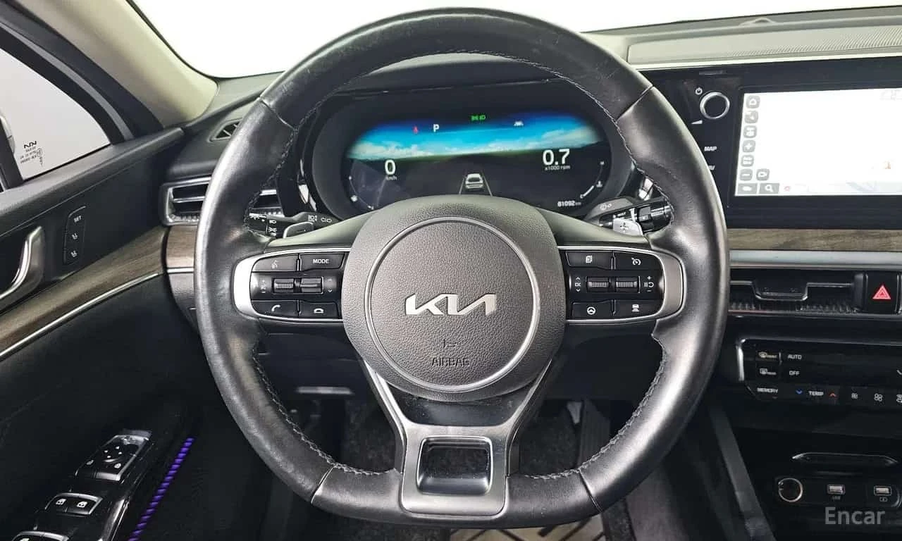 Kia K5 * 1.6 Turbo * SIGNATURE * 360 ������ *  | Mobile.bg � ����������� 13