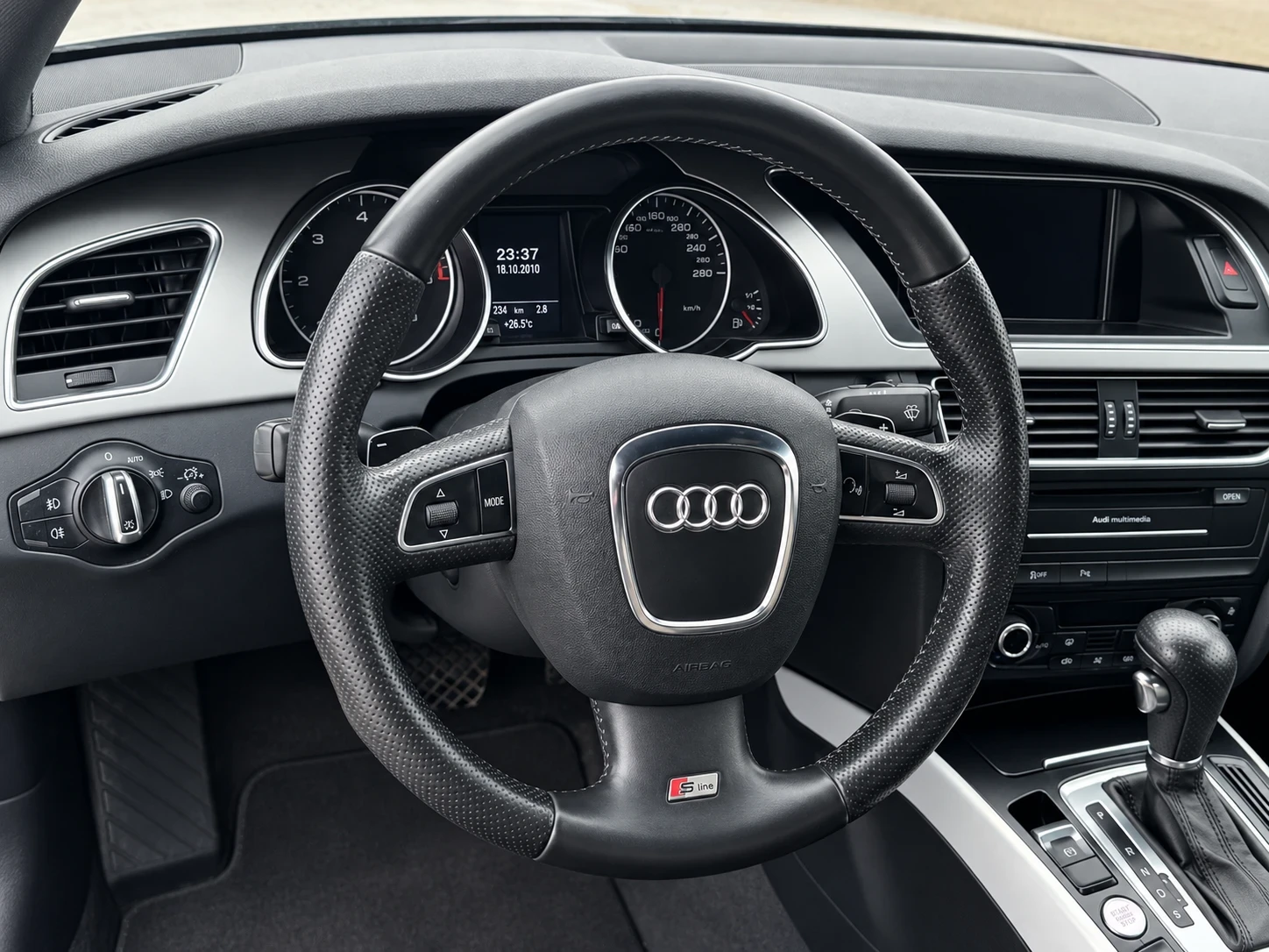 Audi A5 3.0-TDI Quattro S-LINE., снимка 16 - Автомобили и джипове - 56648153
