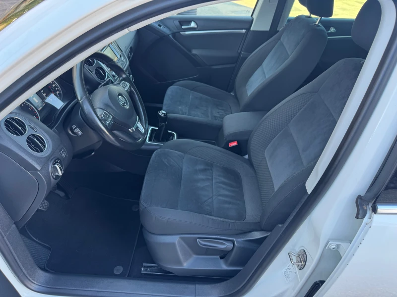 VW Tiguan 2.0TDI* 100%KM* WVGZZZ5NZEW530633* HI-LINE, снимка 5 - Автомобили и джипове - 51576514