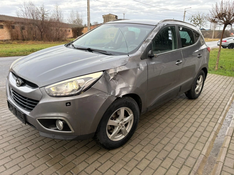 Hyundai IX35 АВТОМАТИК, снимка 13 - Автомобили и джипове - 52712542
