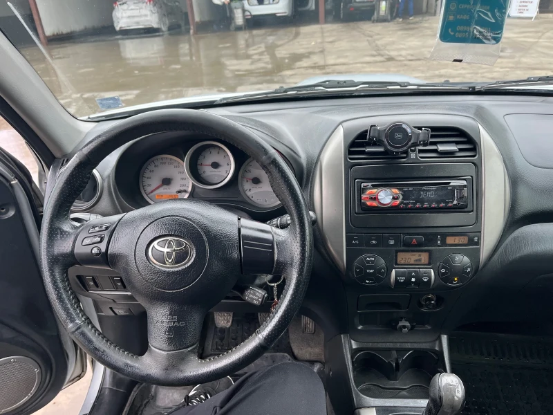 Toyota Rav4 2.0 D4d 116 4x4 FACE, снимка 5 - Автомобили и джипове - 52886941