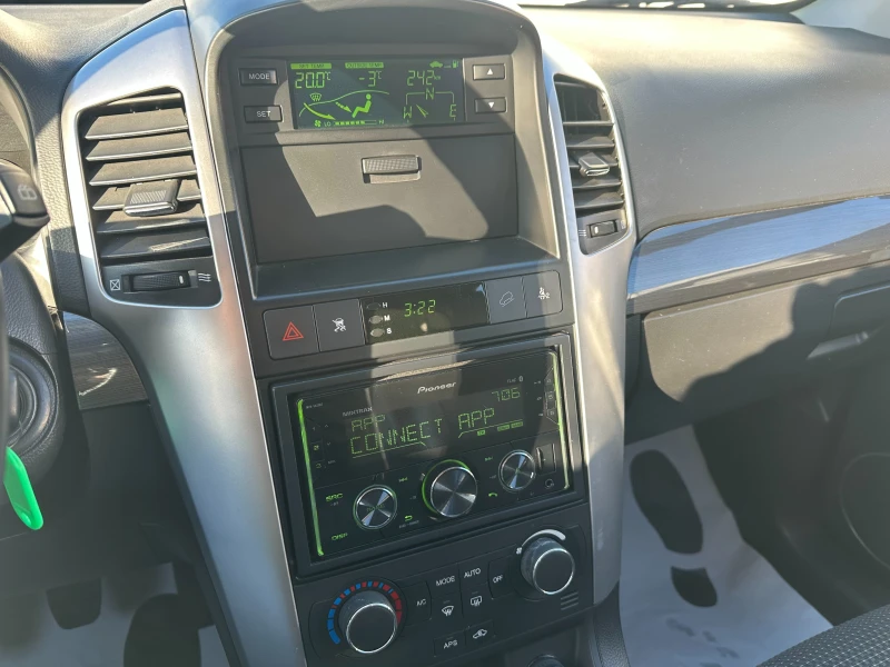Chevrolet Captiva 2.0d 150 к.с. , снимка 13 - Автомобили и джипове - 53083671