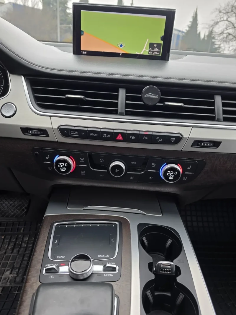 Audi Q7 3.0 TFSI QUATTRO 333k.c, снимка 16 - Автомобили и джипове - 53381637