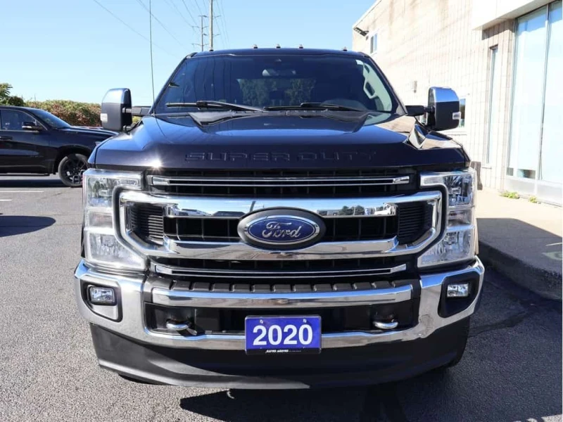 Ford F250 * V8 PREMIUM PKG DIESEL POWER STROKE 4WD CERTIFIED, снимка 2 - Автомобили и джипове - 53529079