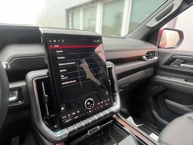 Gmc Yukon 6.2 V8 DENALI/FACELIFT/BOSE/PANO/HUD/360/7-МЕСТЕН/ - изображение 9