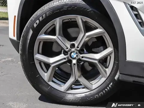 BMW X3 30i* X-Drive* Distronic* Панорама* Face, снимка 5 - Автомобили и джипове - 55180394