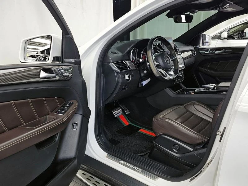 Mercedes-Benz GLE 4MATIC| HARMAN| DISTRONIC| CARBON| ПАНО| 360, снимка 8 - Автомобили и джипове - 55336503