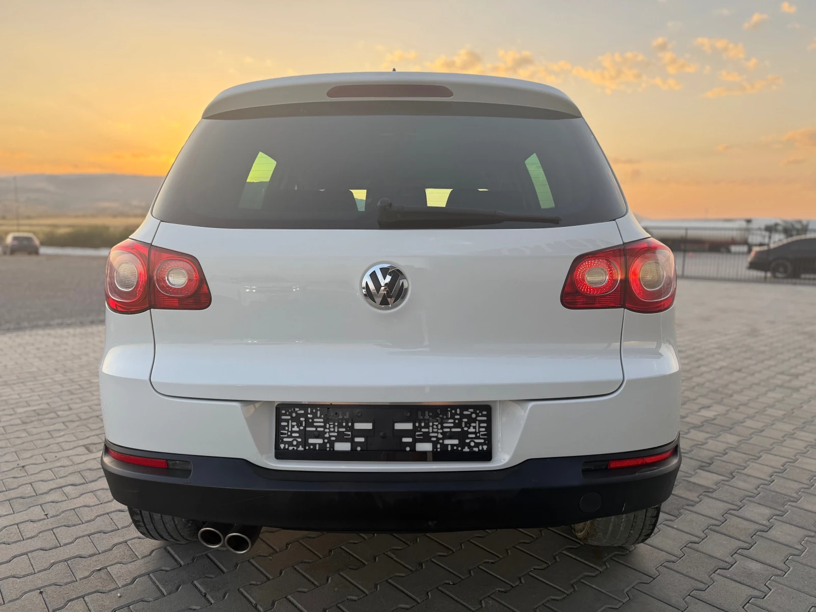 VW Tiguan 2.0TDI 170 ks 4x4 - изображение 6
