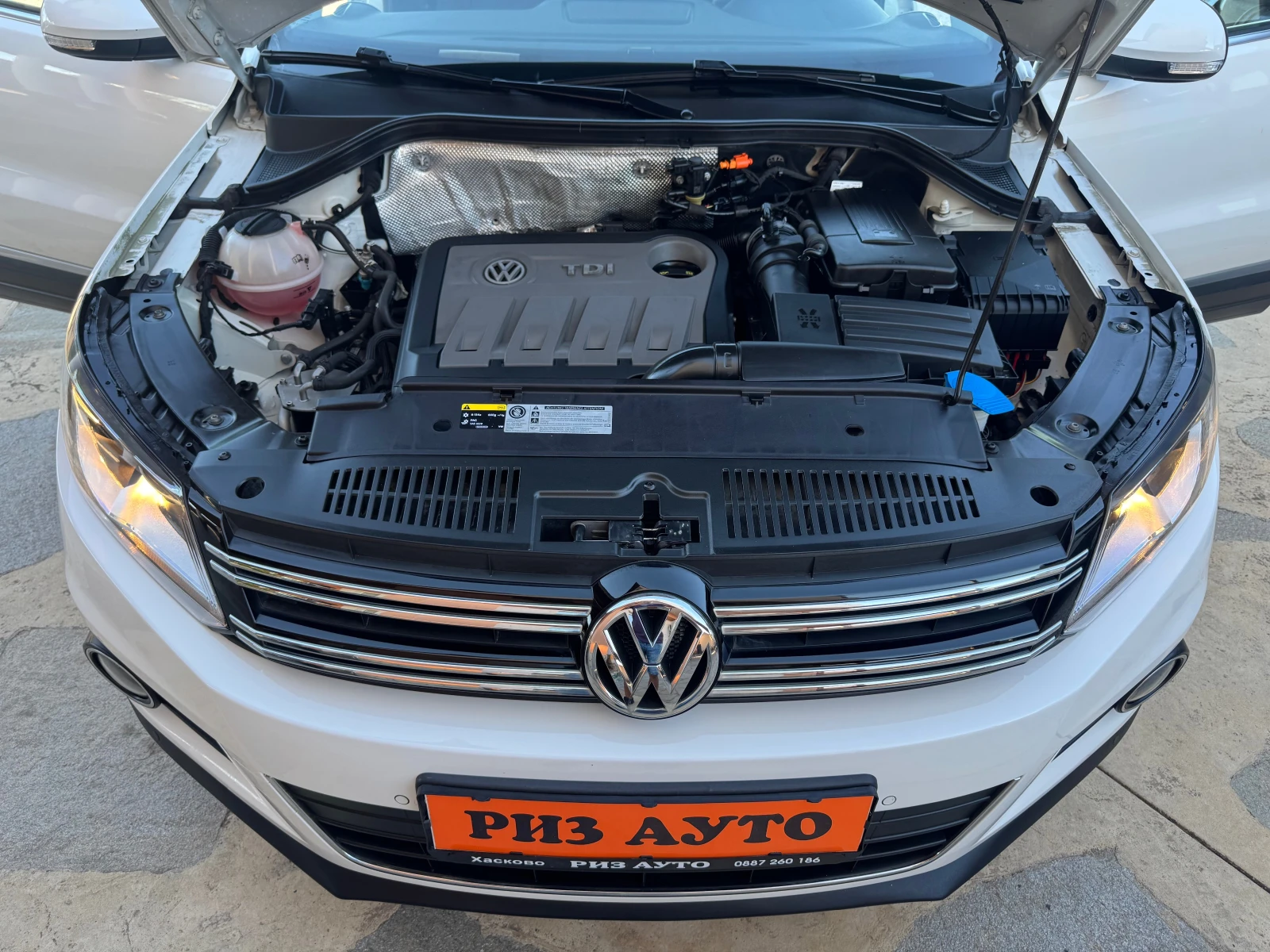 VW Tiguan 2.0TDI* 100%KM* WVGZZZ5NZEW530633* HI-LINE | Mobile.bg   17