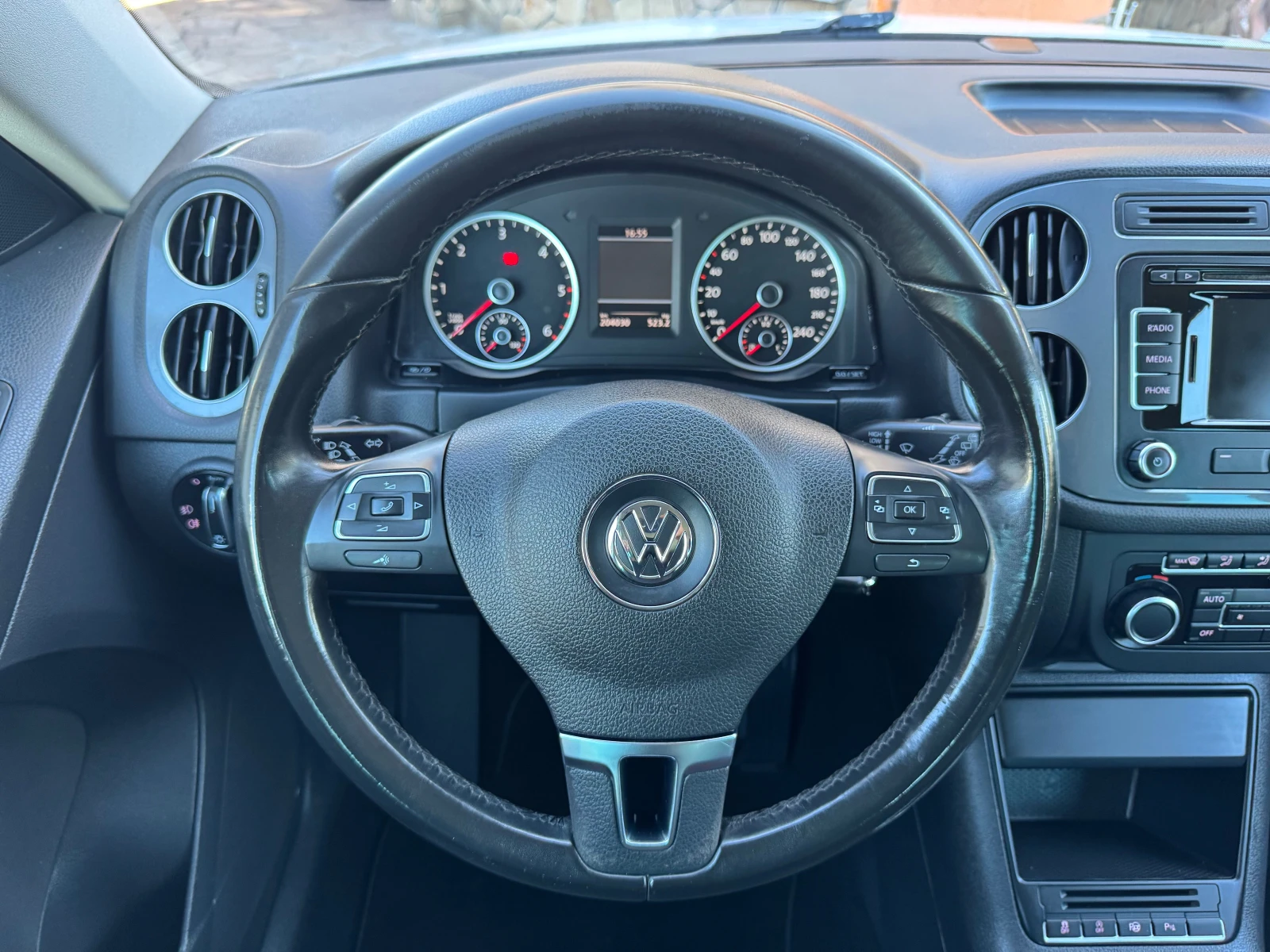 VW Tiguan 2.0TDI* 100%KM* WVGZZZ5NZEW530633* HI-LINE - изображение 7
