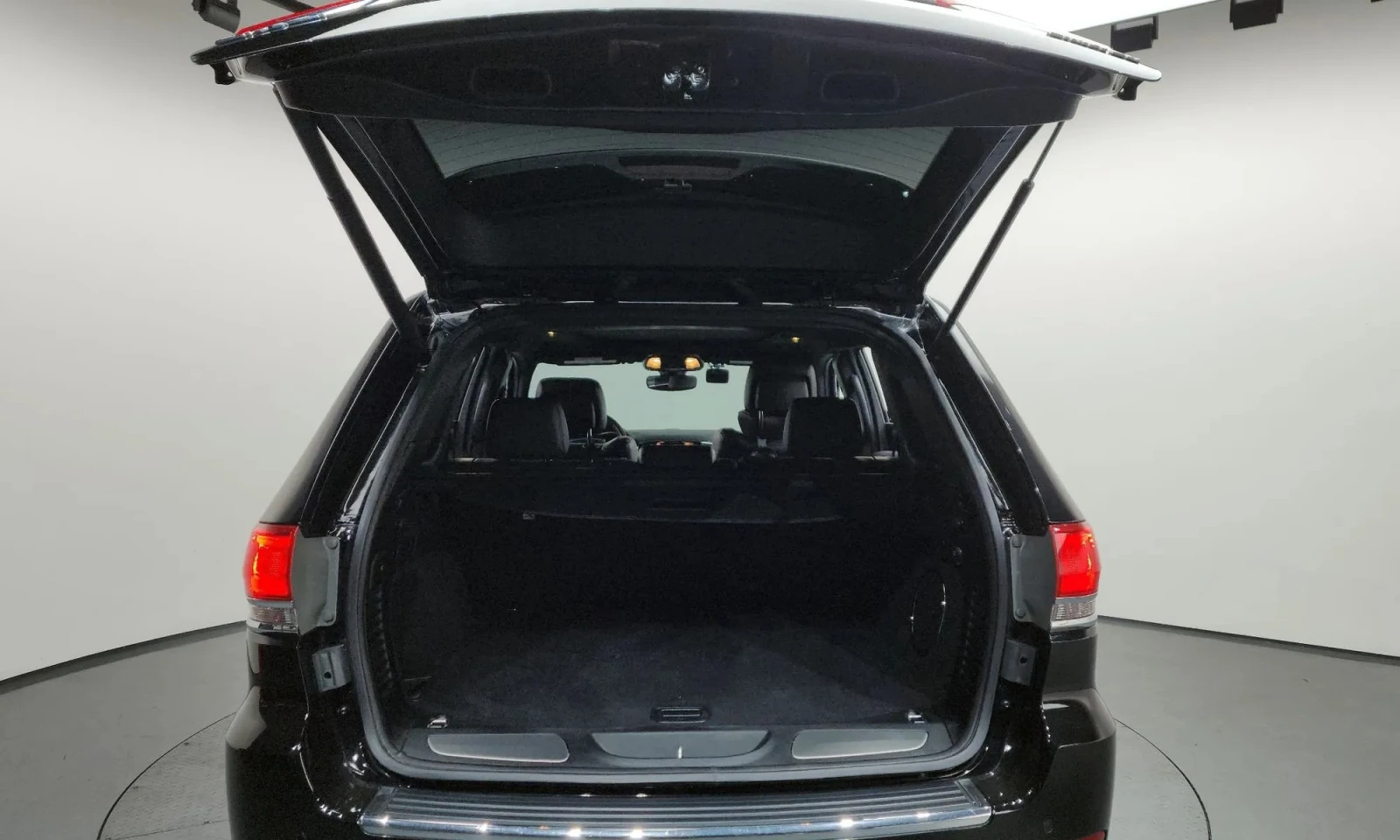 Jeep Cherokee Grand Cherokee 3.6 Limited Wk2, снимка 17 - Автомобили и джипове - 53735598