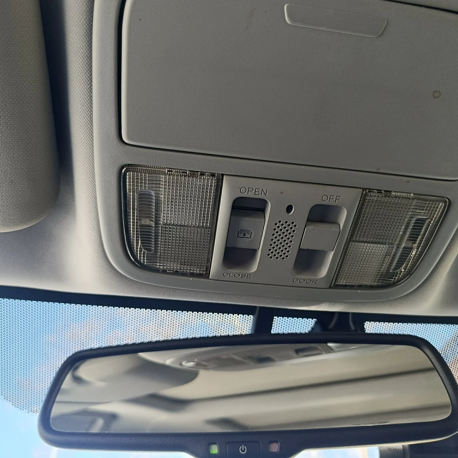 Honda Cr-v 2.0 i-VTEC 4x4, снимка 6 - Автомобили и джипове - 53824663