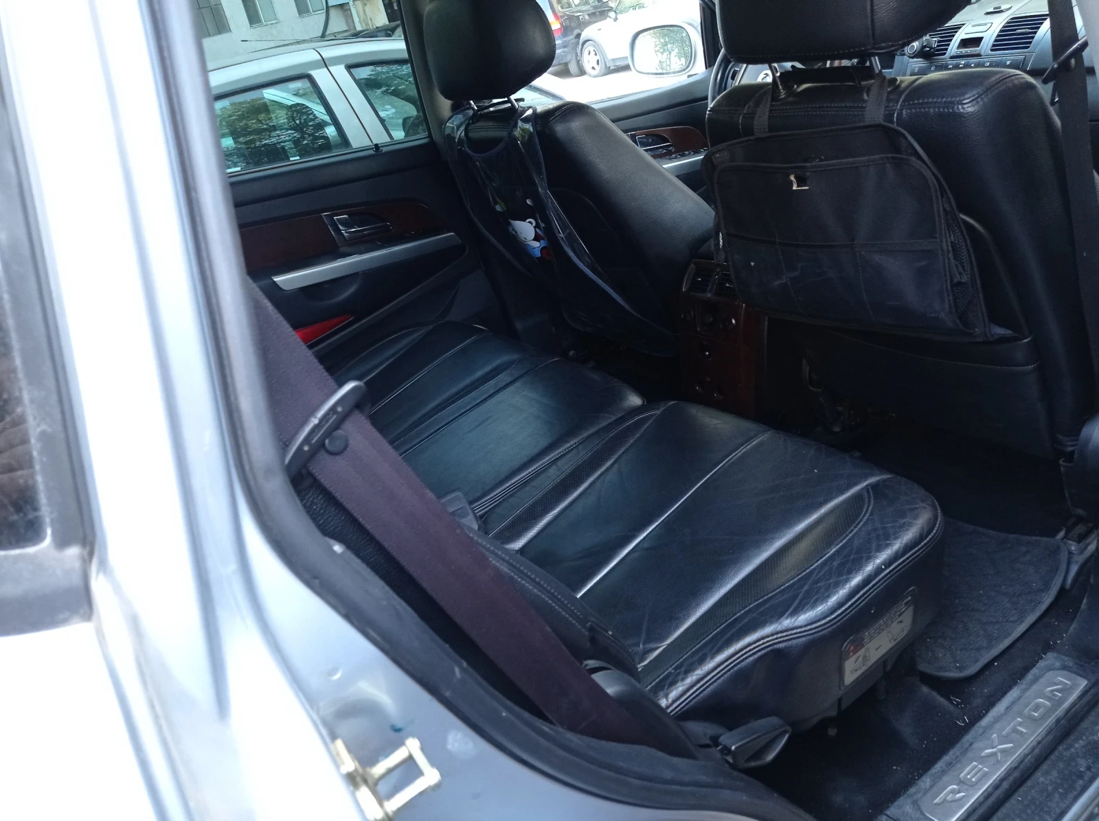 SsangYong Rexton 2.7hdi, снимка 5 - Автомобили и джипове - 54513656