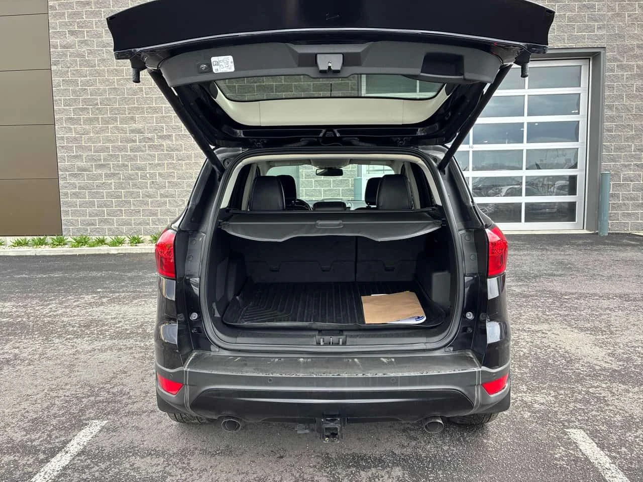 Ford Escape * Titanium * 2 �����* PANO* KEYLESS* �������*  | Mobile.bg � ����������� 13