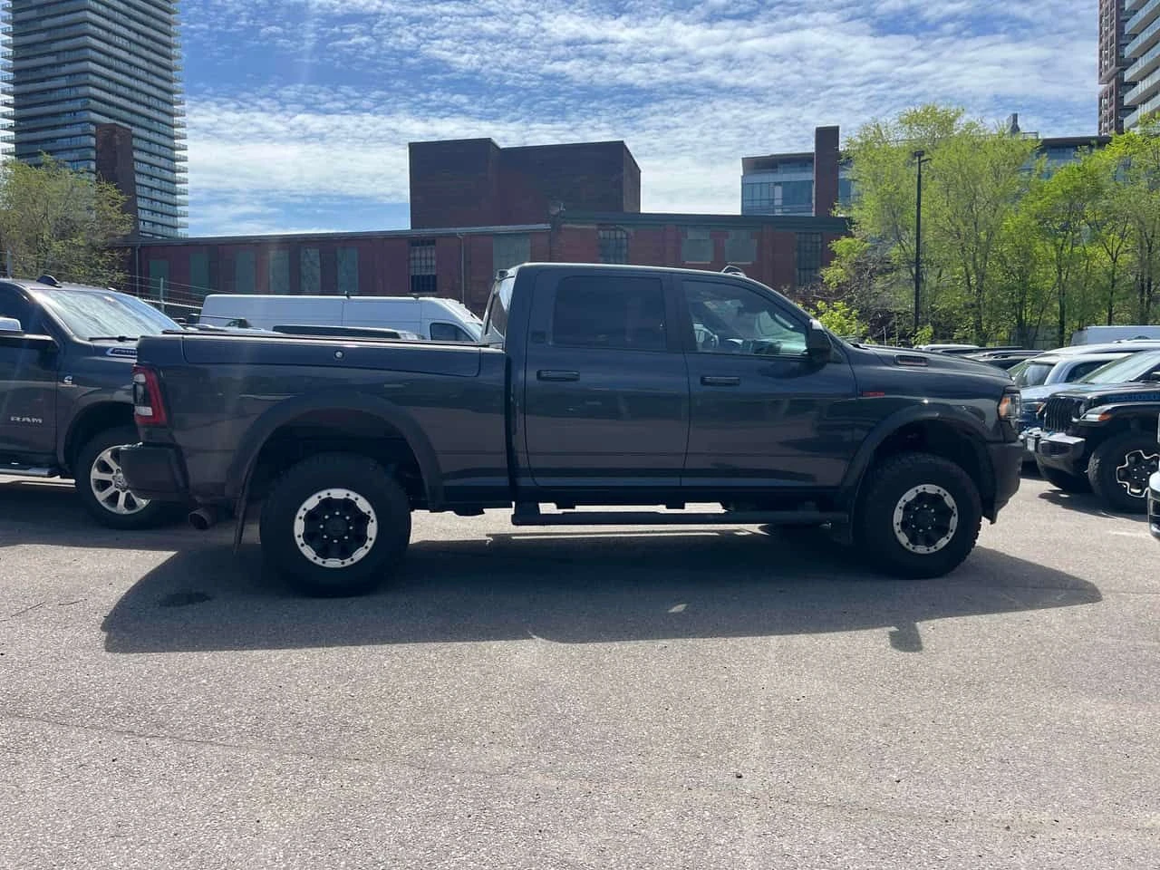 Dodge RAM 2500 * Power Wagon * 360 * ОБДУХВАНЕ * ПАМЕТ, снимка 3 - Автомобили и джипове - 54623667