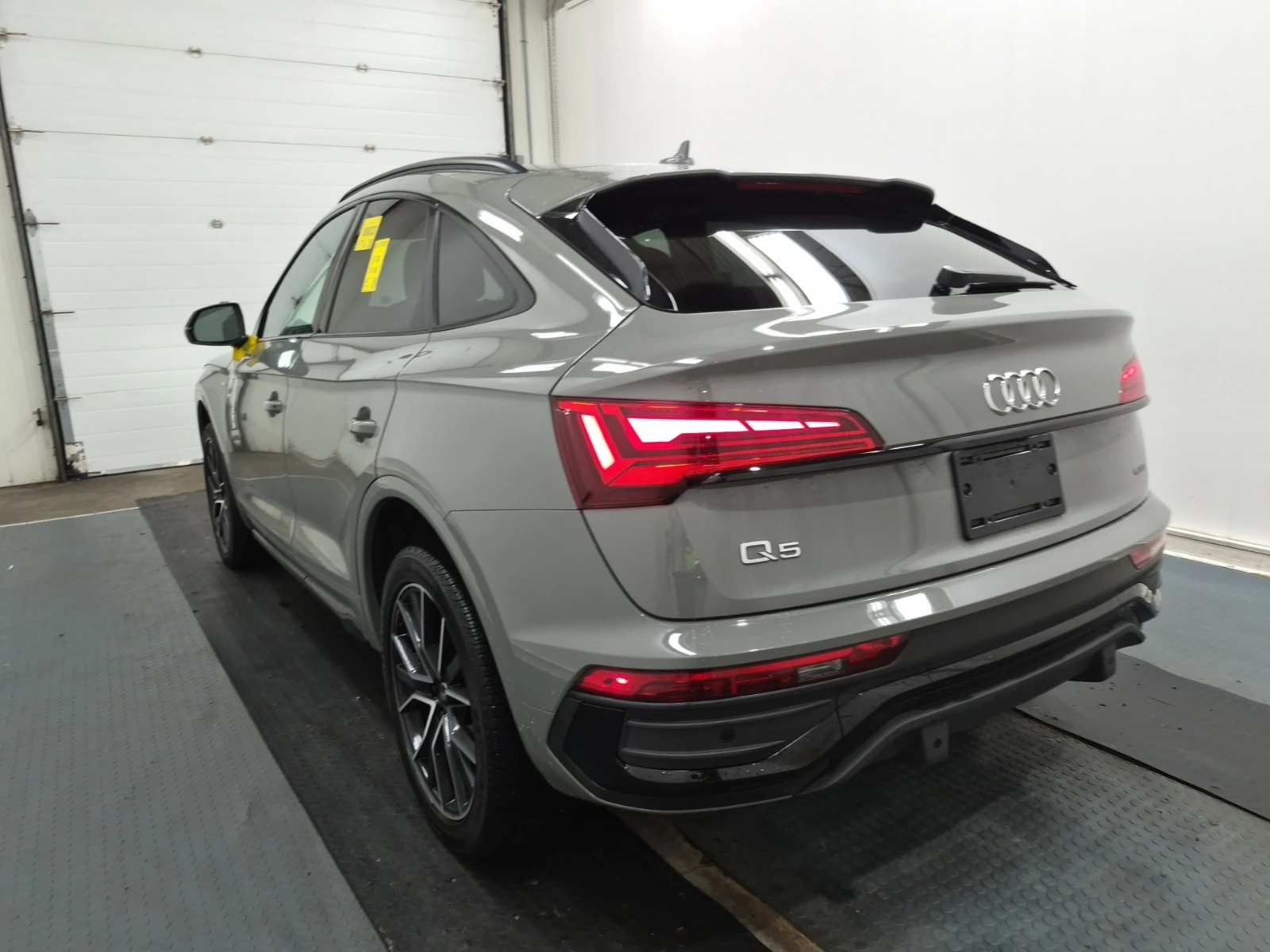 Audi Q5 Sportback/Progressiv/S-Line/360/Pano, снимка 4 - Автомобили и джипове - 54944403