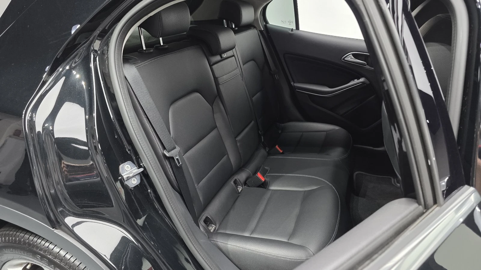 Mercedes-Benz GLA 220 KEYLESS* ��. ��������* BLIND SPOT* ������ ���� | Mobile.bg � ����������� 11