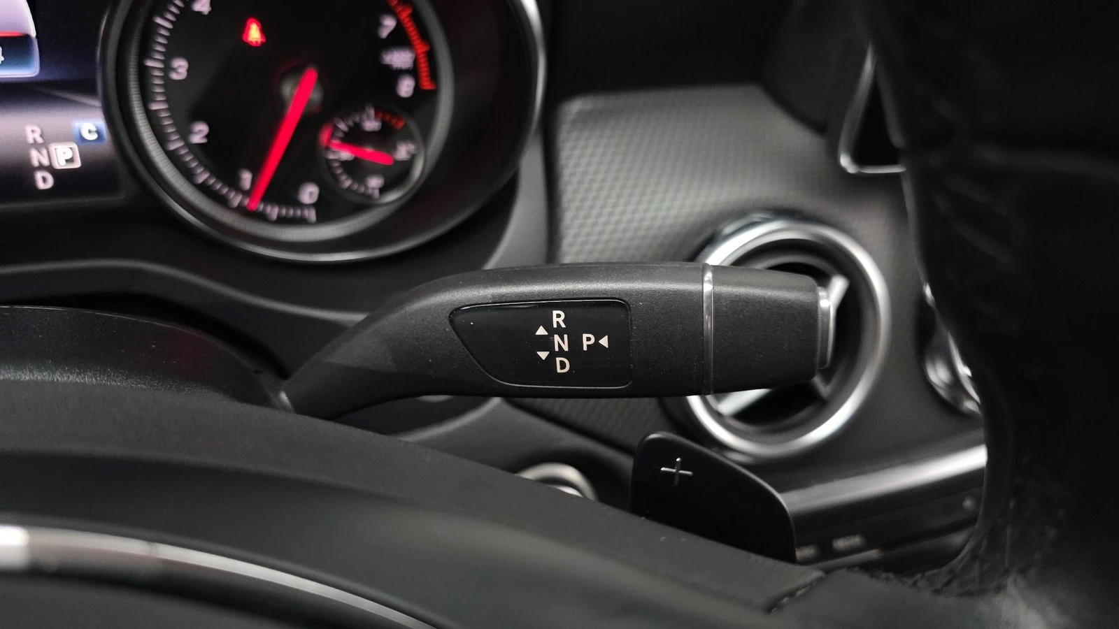 Mercedes-Benz GLA 220 KEYLESS* ��. ��������* BLIND SPOT* ������ ���� | Mobile.bg � ����������� 9