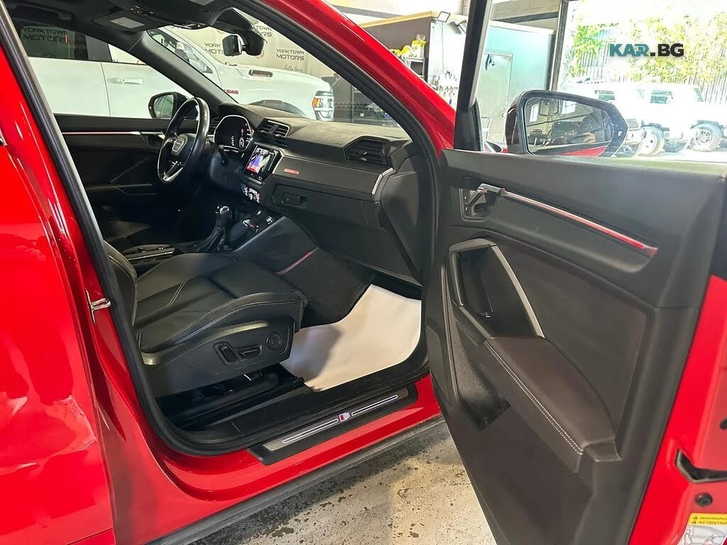 Audi Q3 Premium Plus * S Line * АвтоКредит * (ЦЕНА ДО БГ), снимка 7 - Автомобили и джипове - 56043093